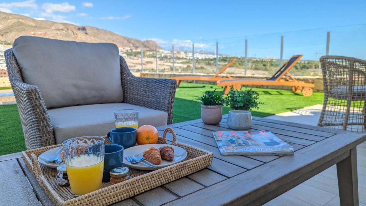 피네스트라트 Panoramic Pool & Mountains House 아파트 외부 사진
